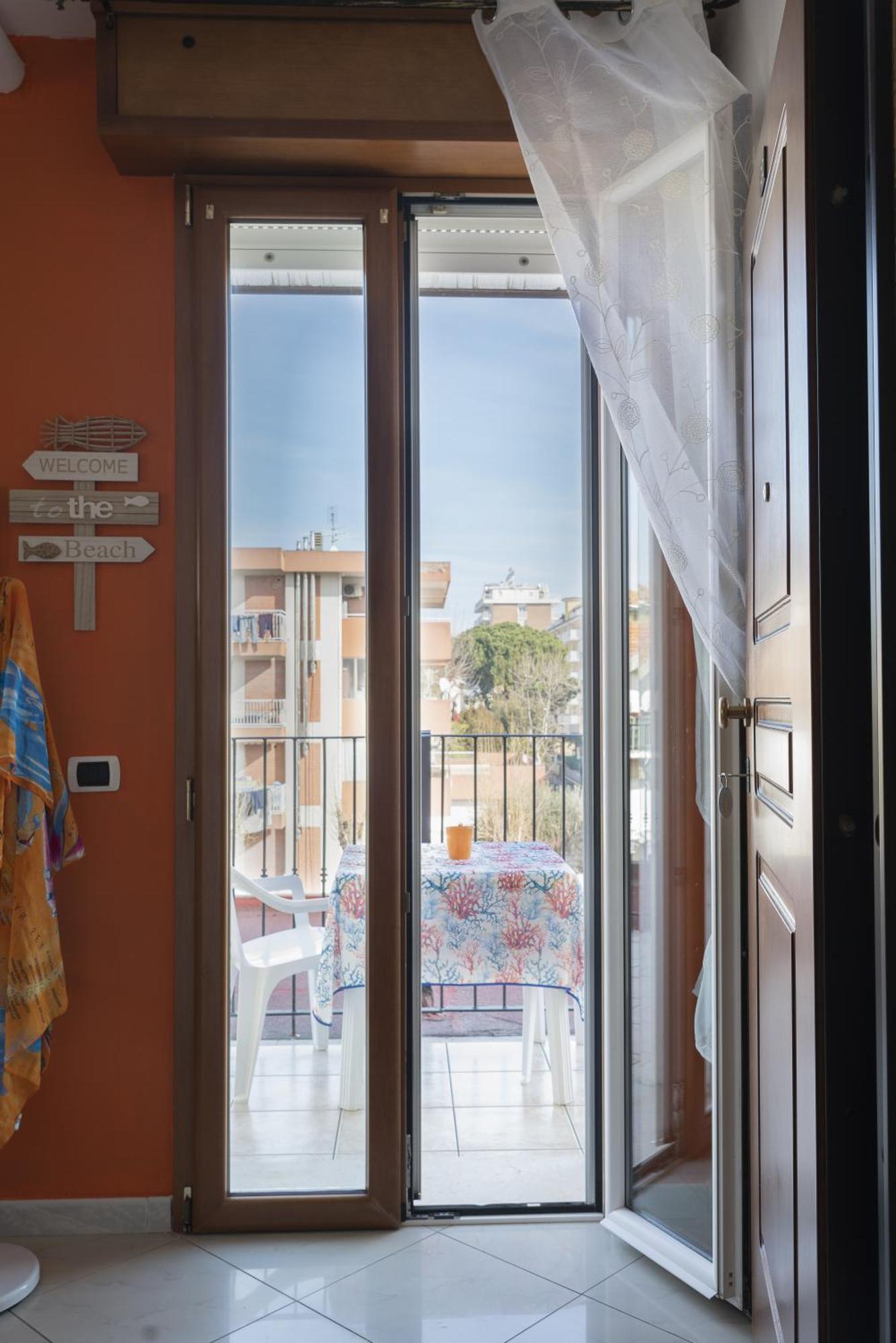 Residence Yellow Римини Экстерьер фото